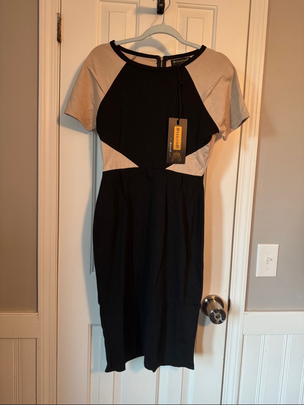 Colorblock Black and Beige Midi Sheath Dress (19)